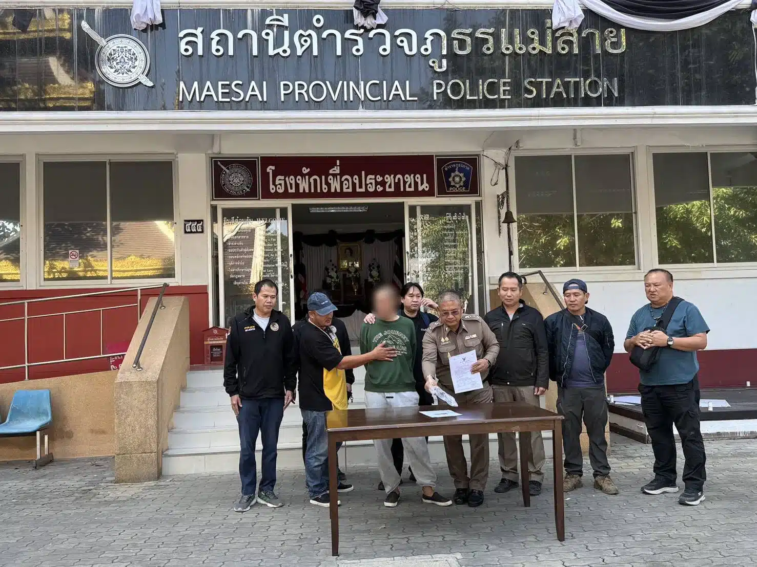 ตำรวจจับกุมชายอายุ 39 ปี ในข้อหาพยายามฆ่า