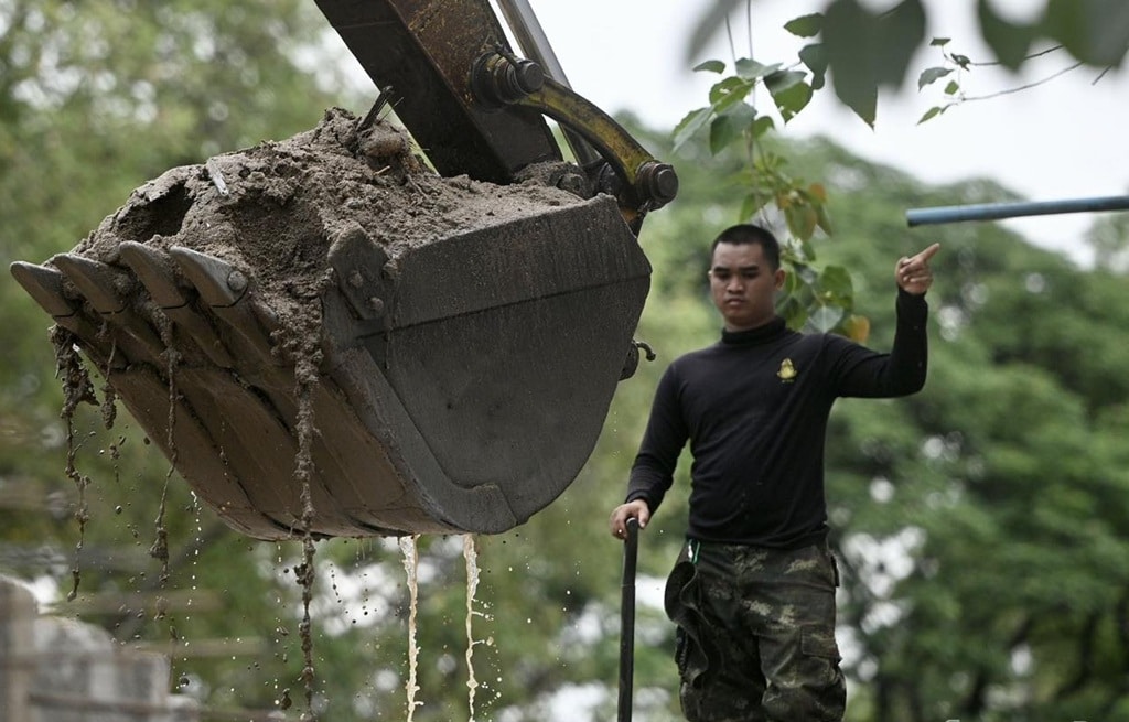 ชาวแม่สายผวาแผนกั้นน้ำ 3 พันล้าน หวั่น 840 หลังถูกทิ้งใน “พื้นที่รับน้ำ” ไร้มาตรการเยียวยา ปลัดแจงงบ 30 ล้านเสริมความแข็งแรงรับมือหน้าฝนปี 69
