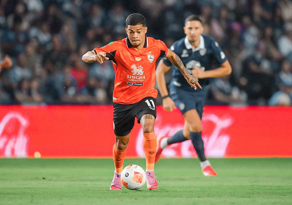 บุรีรัมย์ ยูไนเต็ด ถล่ม สิงห์เชียงราย ยูไนเต็ด 8-1