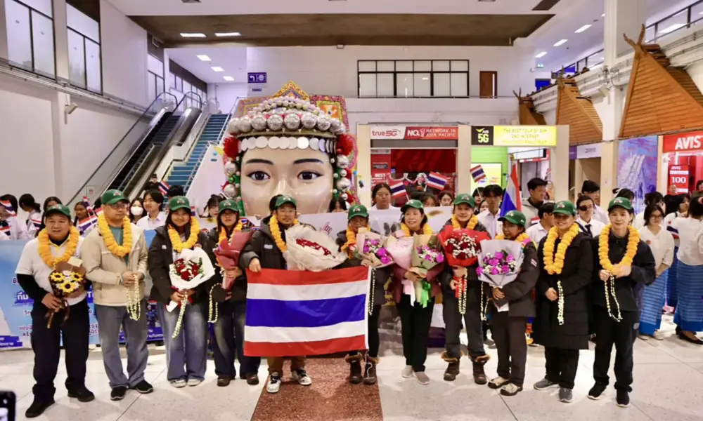 เชียงรายยินดีต้อนรับเหล่าฮีโร่ผู้ชนะการแข่งขันแกะสลักหิมะชิงแชมป์โลกที่เมืองฮาร์บินกลับมาอีกครั้ง