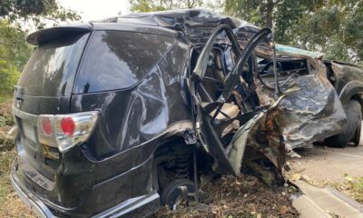 รถยนต์โตโยต้า ฟอร์จูนเนอร์ ประสบอุบัติเหตุขณะขับด้วยความเร็วสูง ทำให้ชาวจีนเสียชีวิต 2 ราย