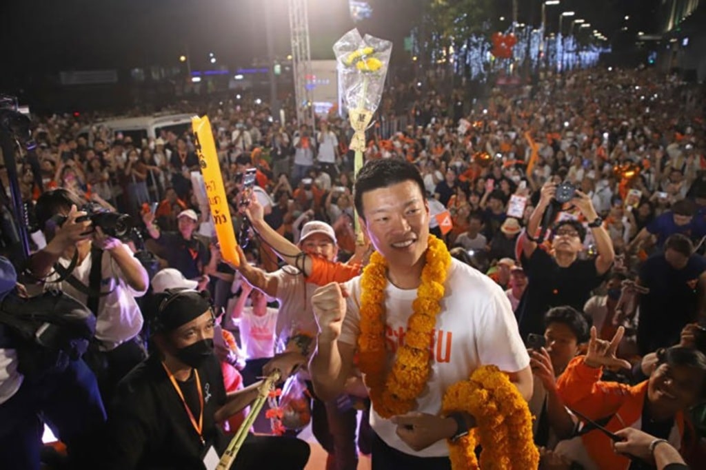 พรรคประชาชนมีคะแนนนำอย่างชัดเจน ขณะที่ประเทศไทยใกล้จะถึงการเลือกตั้งทั่วไปในวันที่ 8 กุมภาพันธ์