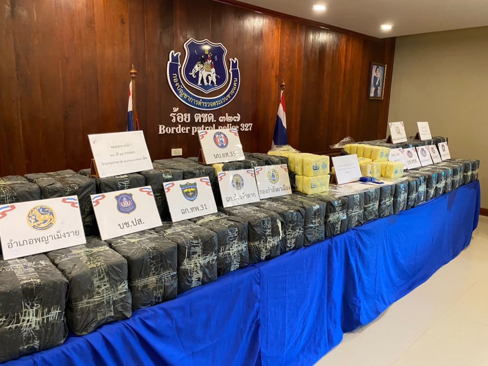 ตำรวจชายแดนเชียงรายยึดยาบ้า 6 ล้านเม็ด หลังไล่ล่ารถยนต์
