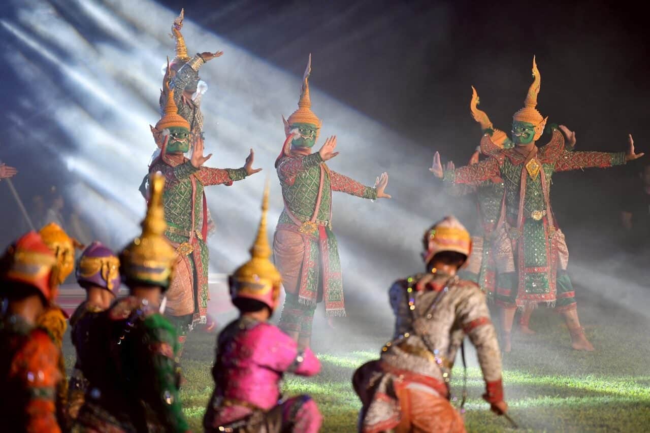 โรงแรมสิงห์ปาร์คเชียงรายจัดแสดงโขนกลางแจ้ง