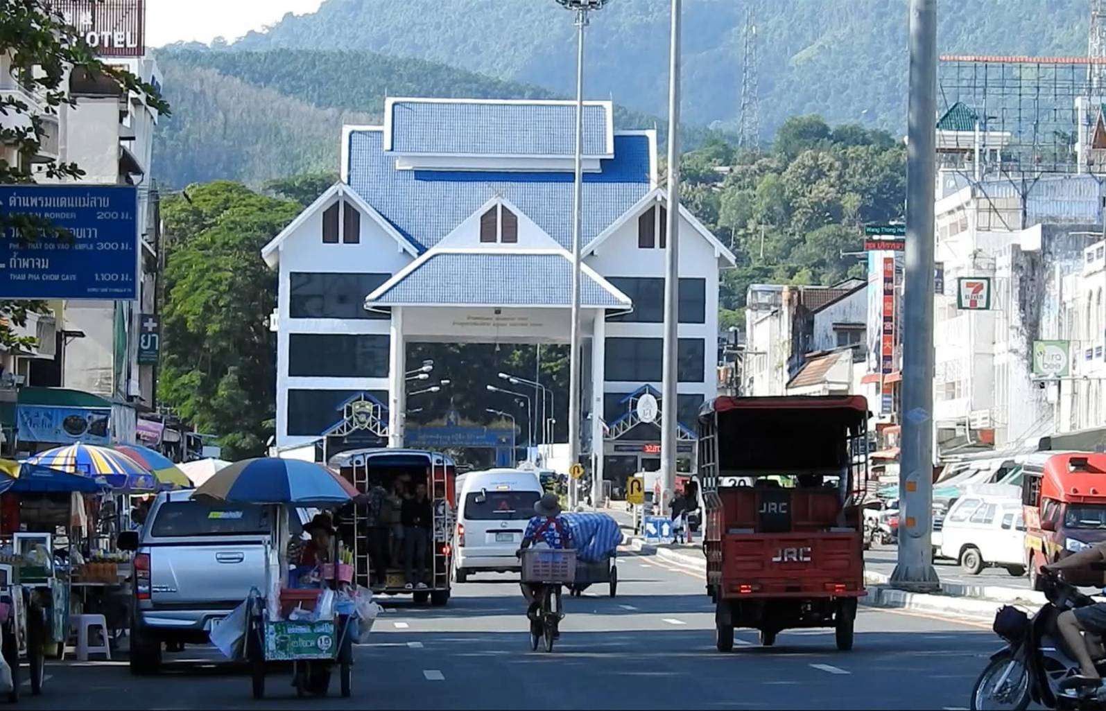 เชียงรายกำลังปรับปรุงด่านชายแดนแม่สายให้เป็นประตูสู่การค้าทางแม่น้ำโขง