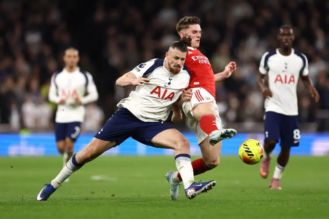 อาร์เซนอลเอาชนะท็อตแนม 4-1
