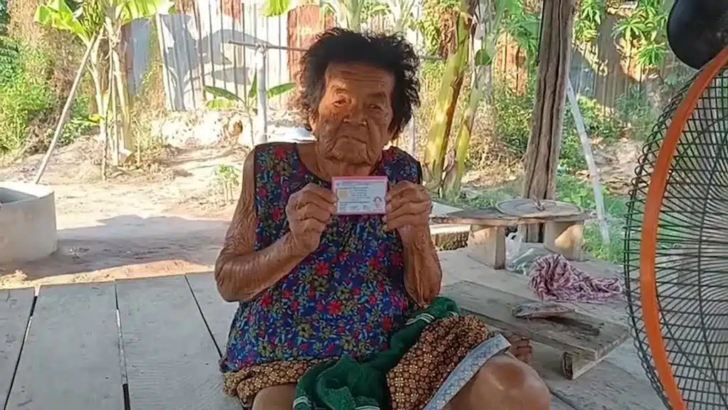 คุณยายวัย 102 ปี เผยเคล็ดลับ "อายุยืน" ของเธอ