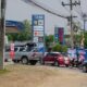สถานการณ์น้ำมันขาดแคลนในจังหวัดเชียงรายกำลังทวีความรุนแรงขึ้น ผู้ขับขี่รถยนต์ต้องต่อแถวรอเป็นเวลานานหลายชั่วโมง