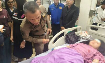 แม่และลูกสาววัย 16 ปีถูกชายคลุ้มคลั่งทำร้ายอย่างโหดเหี้ยมด้วยมีดพร้า