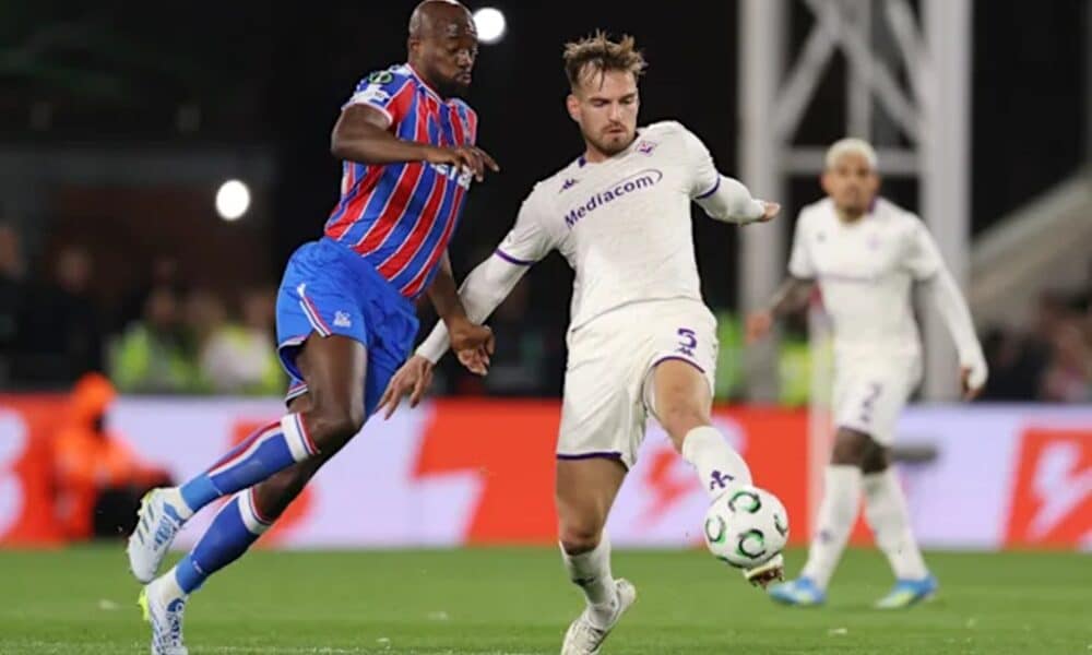 คริสตัล พาเลซ ถล่มฟิออเรนติน่า 3-0