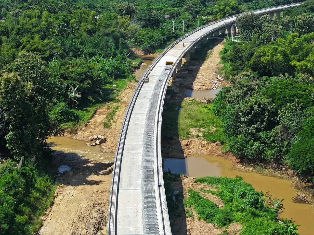 รถไฟทางคู่ "เด่นชัย-เชียงราย-เชียงของ"