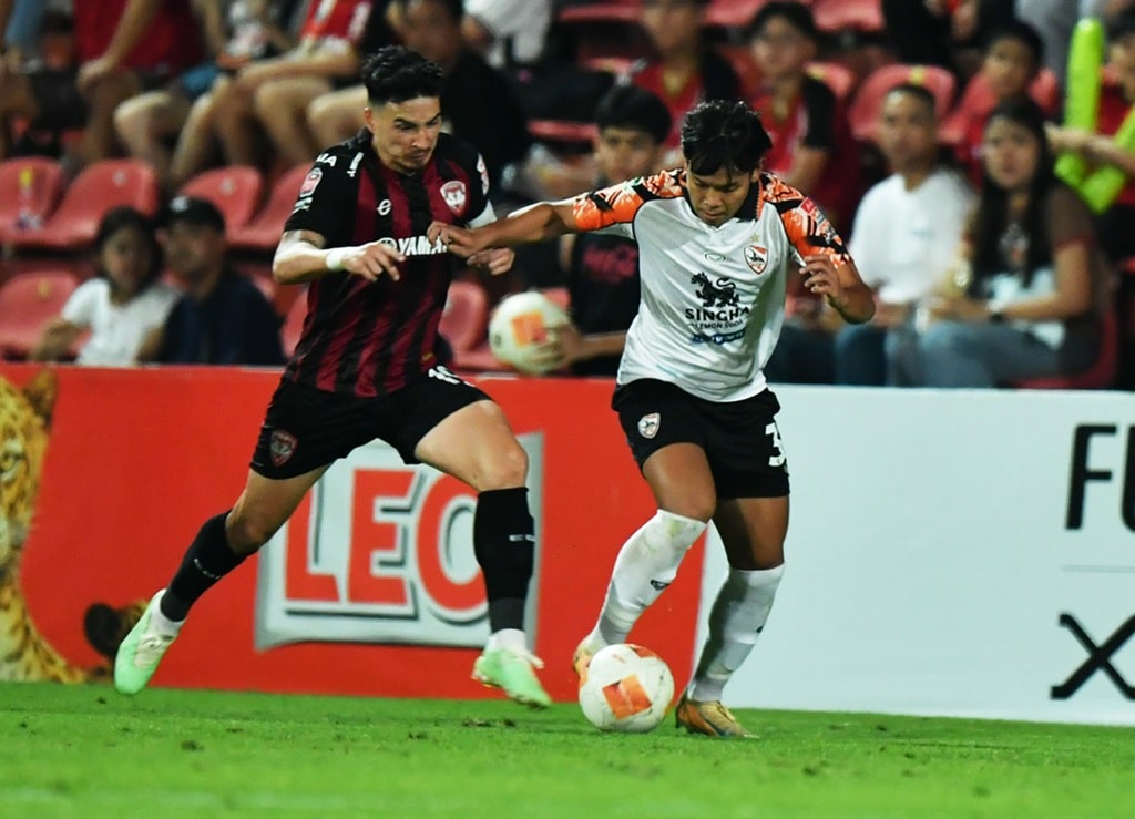 เมืองทอง ยูไนเต็ด พบ เชียงราย ยูไนเต็ด 2-1