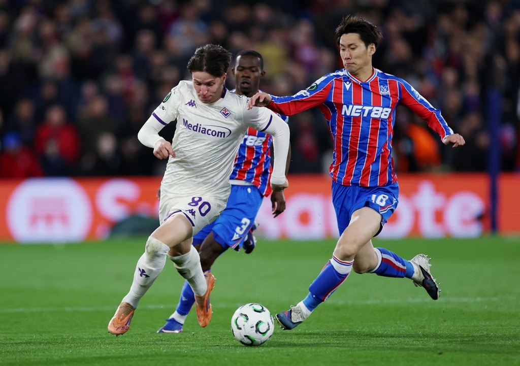 คริสตัล พาเลซ ถล่มฟิออเรนติน่า 3-0