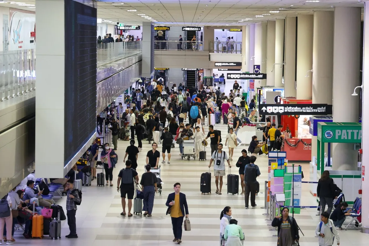 การท่าอากาศยานแห่งประเทศไทยปรับขึ้นภาษีขาออกเป็น 1,120 บาท