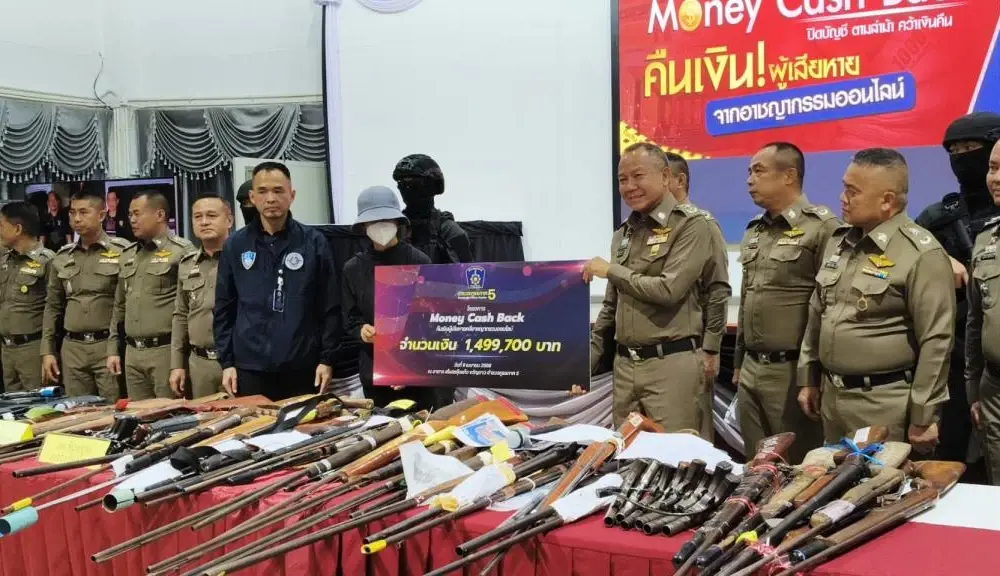 ตำรวจยึดอาวุธปืนผิดกฎหมายกว่า 640 กระบอกในภาคเหนือของประเทศไทย