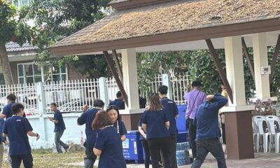 ระทึก! ฝูงผึ้งหลวงแตกรังไล่ต่อยกลางงานดำหัวผู้ว่าฯ เชียงราย บาดเจ็บระนาวนับสิบราย