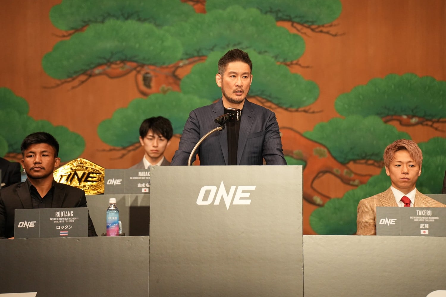ONE Championship ยื่นฟ้อง 'รถถัง'