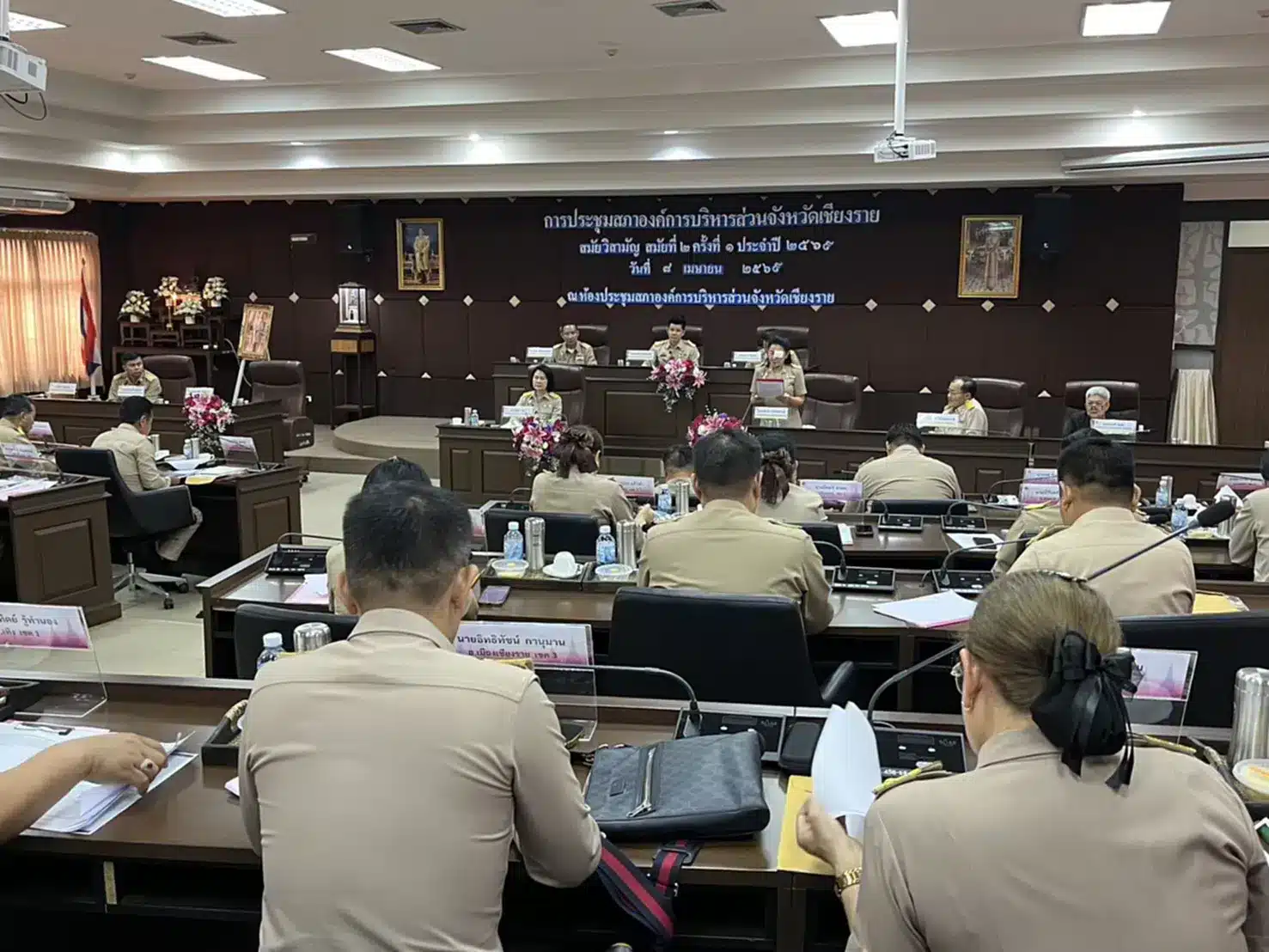 เชียงรายประกาศลดภาษีน้ำมันเหลือศูนย์ พร้อมจัดรถบัสไฟฟ้าบริการฟรีช่วงสงกรานต์