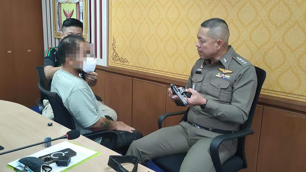 หมอดูชื่อดังเชียงใหม่ถูกจับกุมในข้อหาล่วงละเมิดทางเพศลูกเลี้ยง