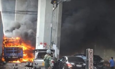 รถไฟบรรทุกสินค้าชนรถบัสในกรุงเทพฯ เสียชีวิต 8 ราย บาดเจ็บ 15 ราย