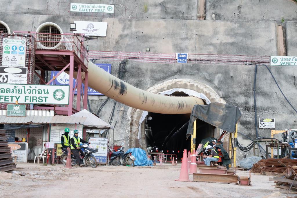 การก่อสร้างอุโมงค์รถไฟเชียงรายถูกระงับเพื่อตรวจสอบทางธรณีวิทยา