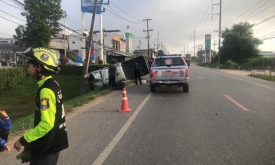 ตำรวจเร่งเข้าสถานีบริการน้ำมันพีทีที ป่าบง จังหวัดเชียงราย หลังเกิดอุบัติเหตุร้ายแรง