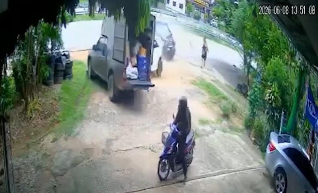อุบัติเหตุทางถนนสุดสยองคร่าชีวิตเด็กชายวัย 2 ขวบในลำปาง