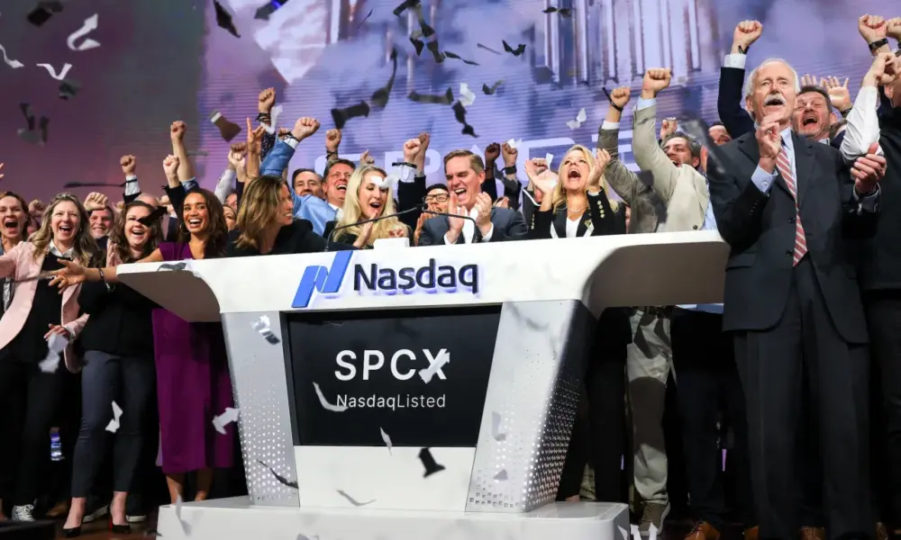 SpaceX ทำลายสถิติด้วยการระดมทุน IPO ครั้งแรกในประวัติศาสตร์ถึง 2.1 ล้านล้านดอลลาร์สหรัฐ