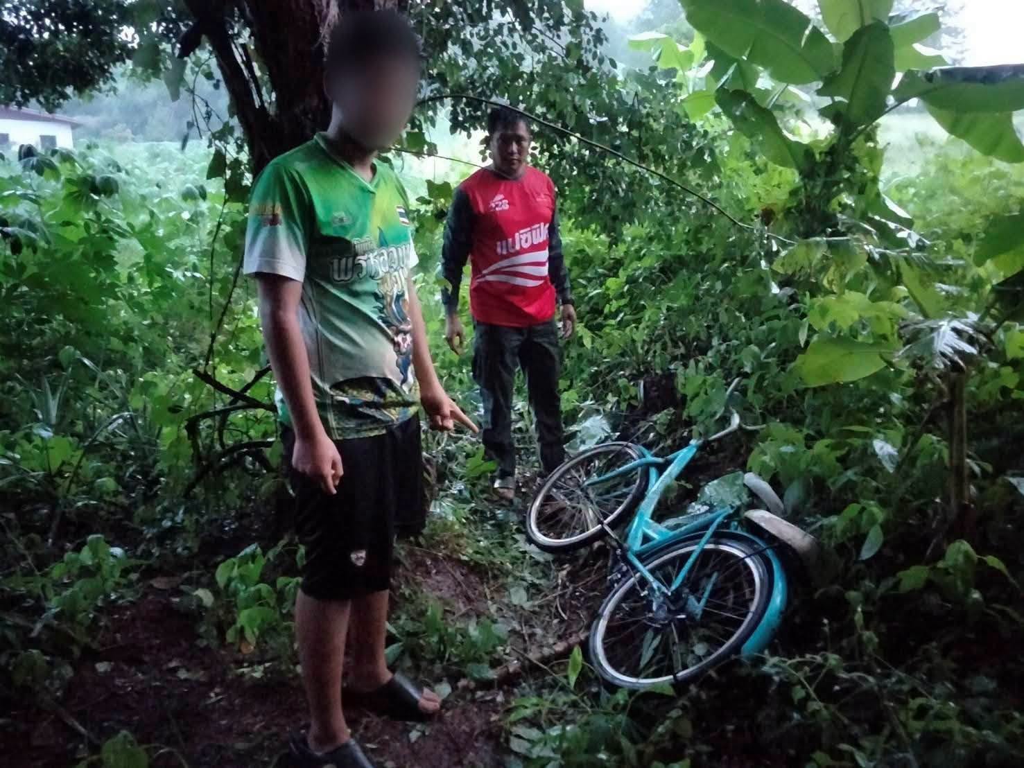 เด็กชายอายุ 16 ปี ถูกจับกุมในข้อหาขโมยรถจักรยานยนต์ช่วงดึกในเชียงแสน จังหวัดเชียงราย
