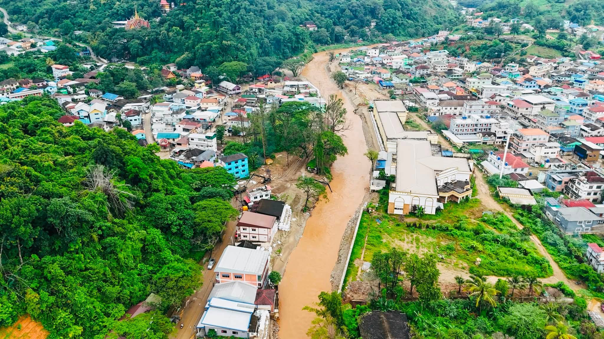 วิกฤตมลพิษทางน้ำ! เกษตรกรเชียงรายเรียกร้องให้รัฐบาลเจรจากับประเทศเพื่อนบ้านและผลักดันวาระแห่งชาติเพื่ออนุรักษ์แหล่งอาหาร