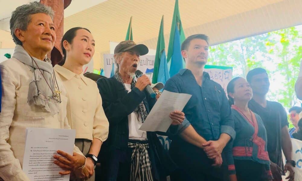 เชียงรายกำลังเผชิญกับสถานการณ์ตึงเครียด! กลุ่มประชาชนเรียกร้องให้มีการแก้ไขปัญหามลพิษในแม่น้ำ