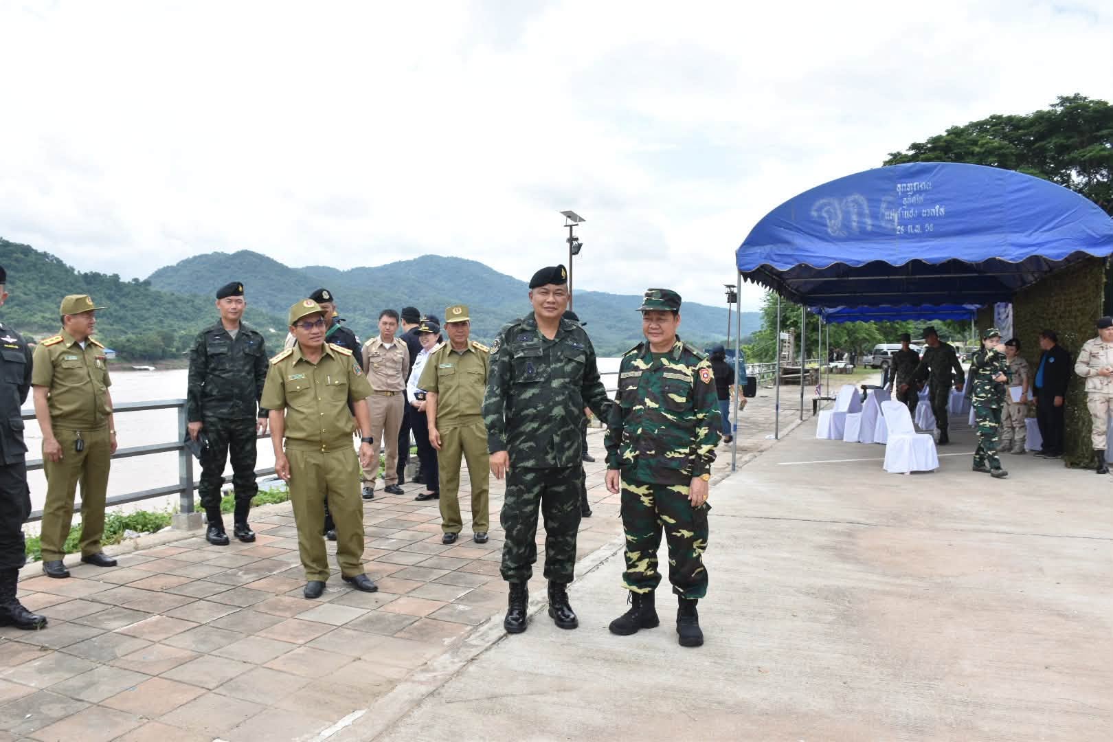 กองกำลังทหารไทยและลาวร่วมกันลาดตระเวนตามแนวชายแดนแม่น้ำโขงในจังหวัดเชียงราย