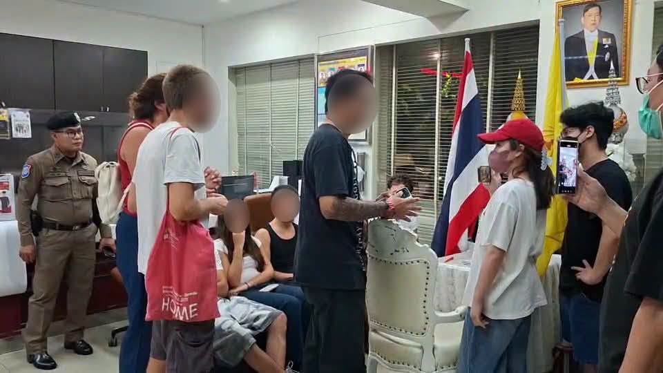 บทสรุปดราม่ารถไฟฟ้า BTS! นักเรียนอิตาลีขอโทษสาวไทย ยอมรับผิดและจ่ายค่าปรับตามกฎหมาย