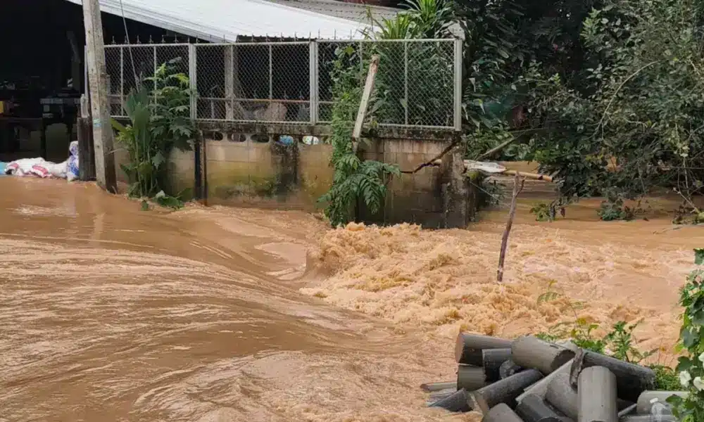 ด่วน! น้ำป่าหลากท่วมดอยหลวง เชียงราย ผู้ว่าฯ สั่งระดมเจ้าหน้าที่เร่งช่วยเหลือ