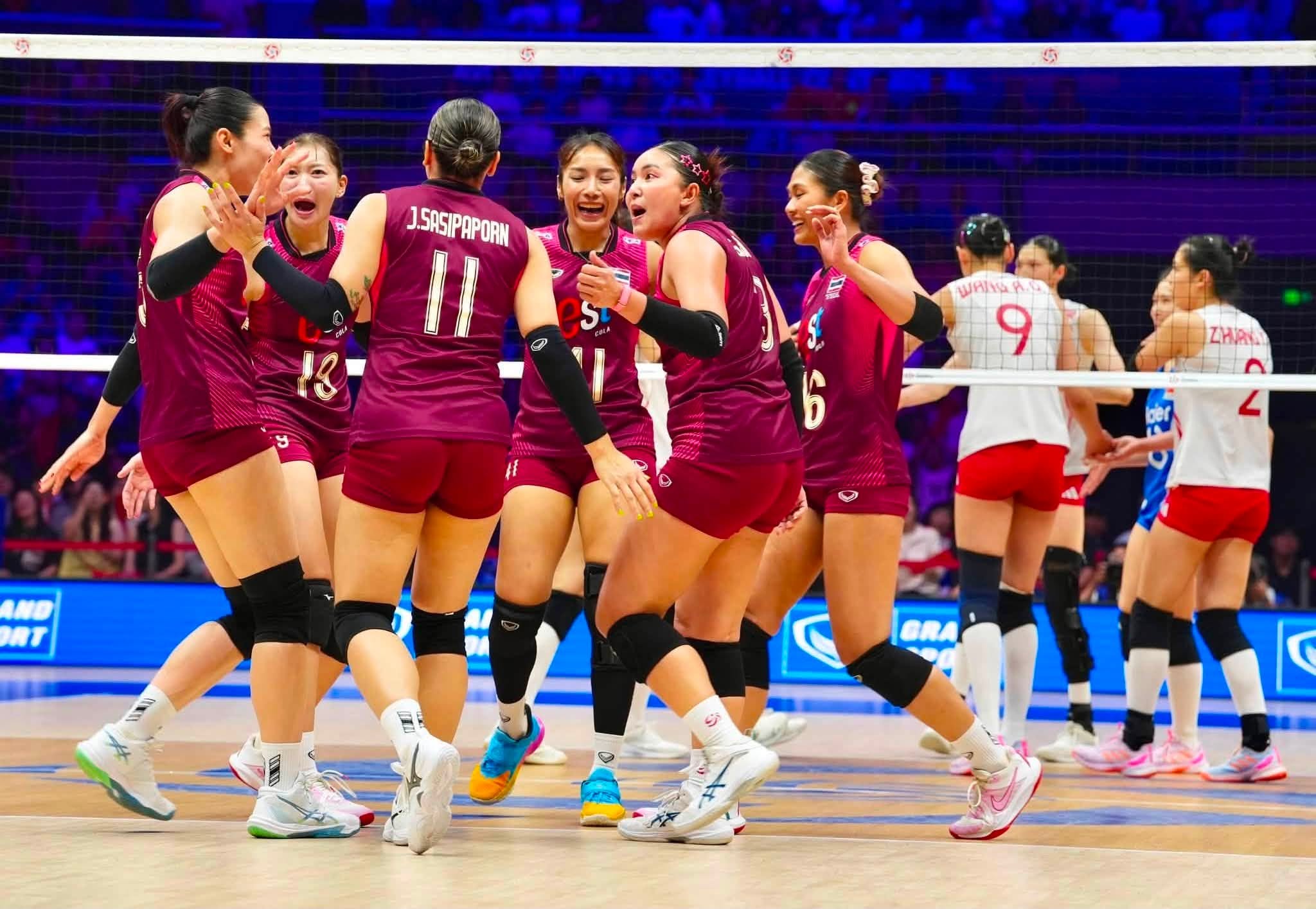 ประวัติศาสตร์วงการกีฬา! วอลเลย์บอลหญิงไทย โค่นจีน คว้าแชมป์เอเชีย พร้อมตั๋วโอลิมปิก 2028