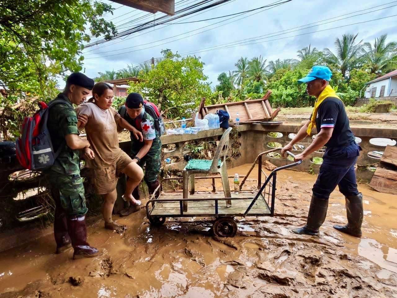 จังหวัดน่านกำลังฟื้นตัวหลังจากน้ำท่วมสร้างความเสียหายให้กับบ้านเรือน 21,000 หลัง