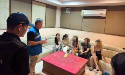 บาร์คาราโอเกะถูกบุกตรวจค้นเนื่องจากเปิดดึกและมีพนักงานต้อนรับที่ยังไม่บรรลุนิติภาวะ