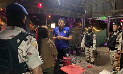 ตำรวจบุกตรวจค้นบาร์คาราโอเกะแห่งหนึ่งในจังหวัดเชียงราย พบเด็กหญิงอายุต่ำกว่า 18 ปีอยู่ภายใน