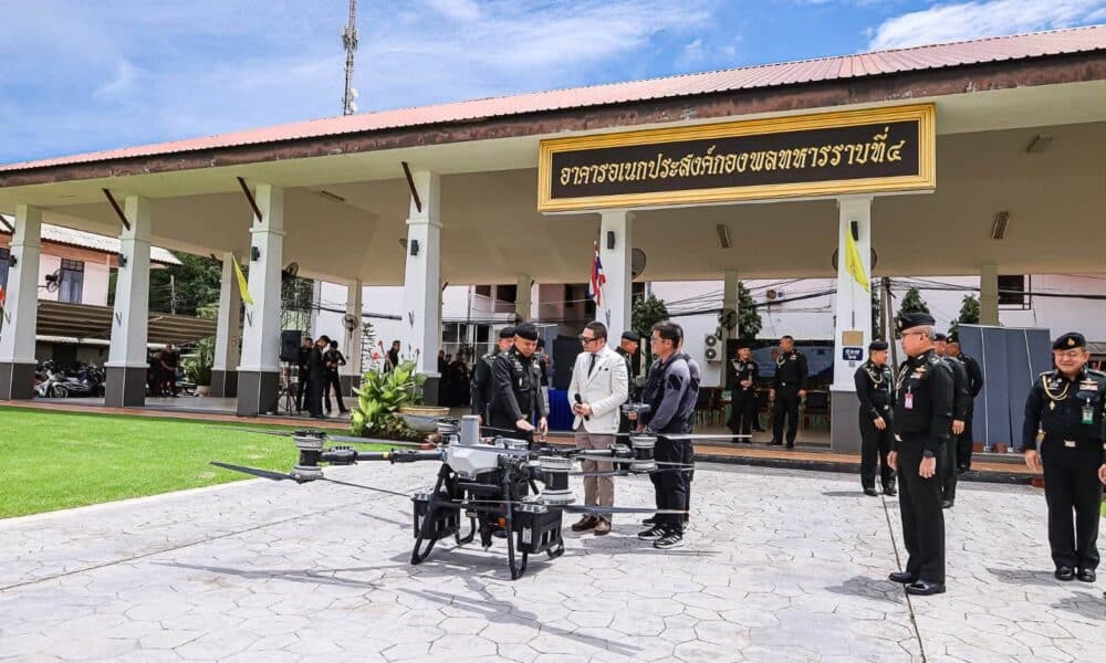 กองทัพบกไทยรับมอบโดรน DJI Flycart 100 เพื่อใช้ในการบรรเทาภัยพิบัติในจังหวัดเชียงราย