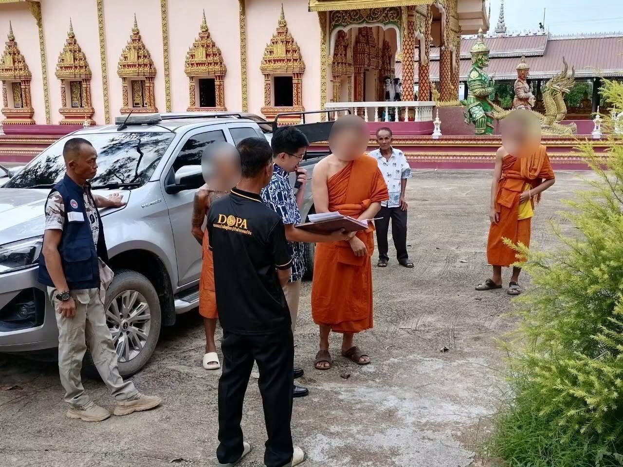 พระสงฆ์ 3 รูปถูกจับกุมที่วัดแห่งหนึ่งในจังหวัดเชียงราย หลังจากพบว่ามีการเสพยาเสพติด