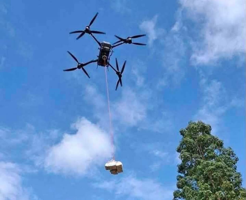 กองทัพบกไทยรับมอบโดรน DJI Flycart 100 เพื่อใช้ในการบรรเทาภัยพิบัติในจังหวัดเชียงราย