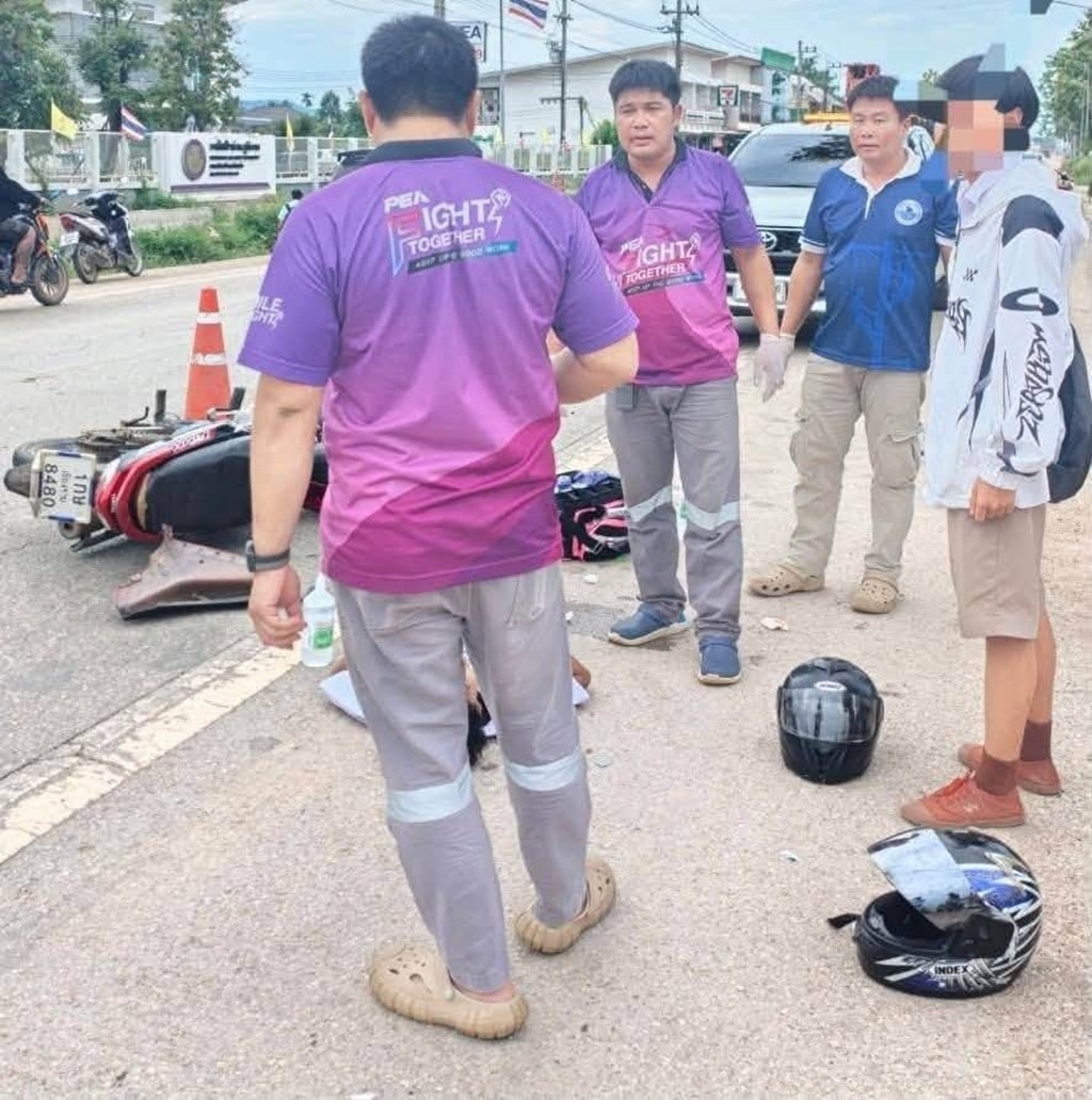 นักเรียนโรงเรียนมัธยมเชียงรายได้รับบาดเจ็บสาหัสจากอุบัติเหตุรถชนแล้วหนี
