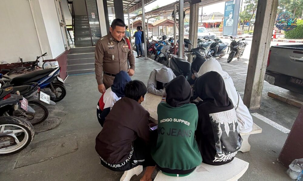 กลุ่มเด็กสาววัยรุ่นถูกจับกุมในข้อหาทำร้ายร่างกายเด็กอายุ 13 ปีอย่างโหดร้าย