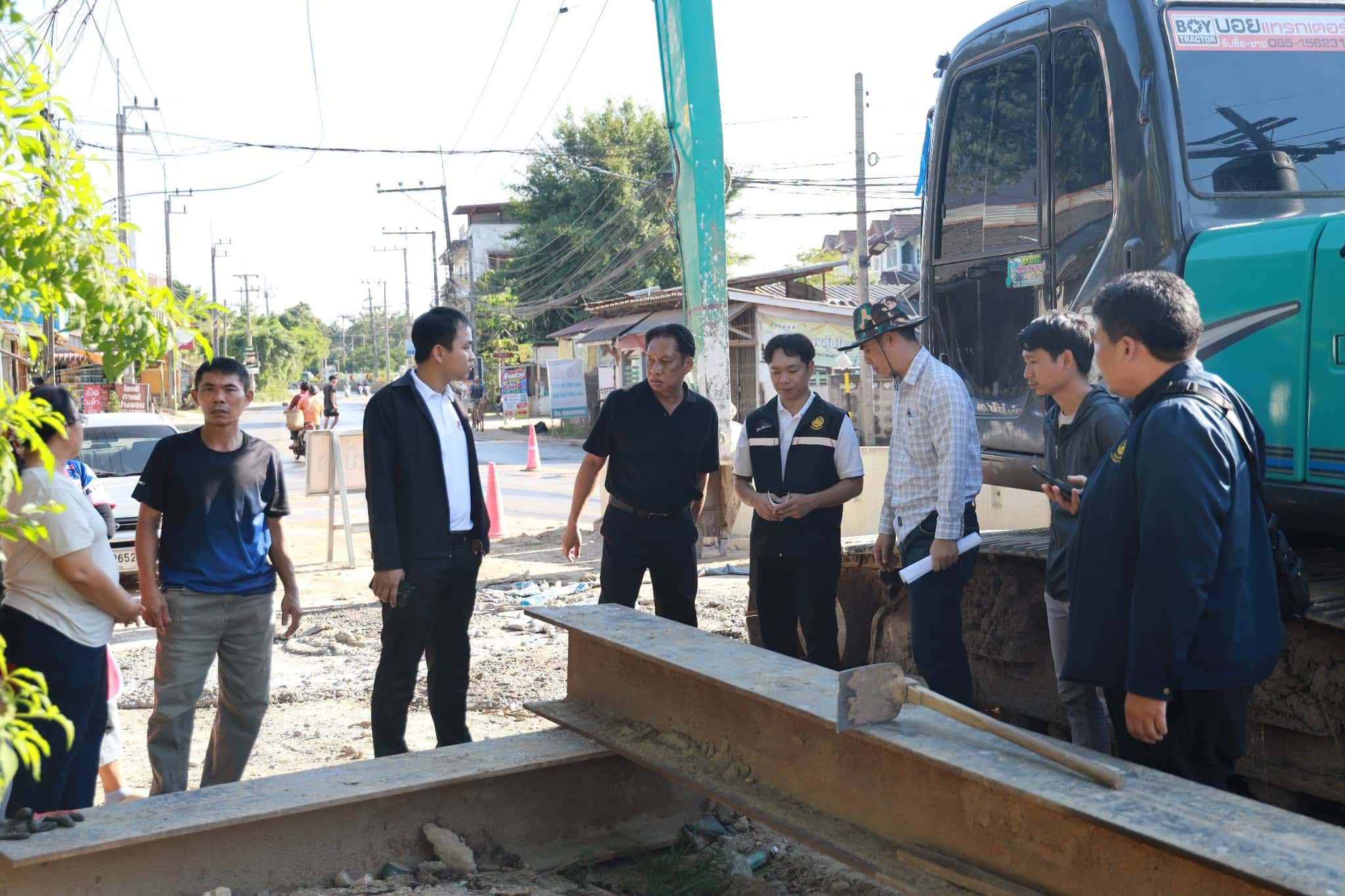 ชาวน้ำลัดเฮ! ศูนย์ดำรงธรรมเชียงรายเร่งเยียวยาพิษสร้างท่อ