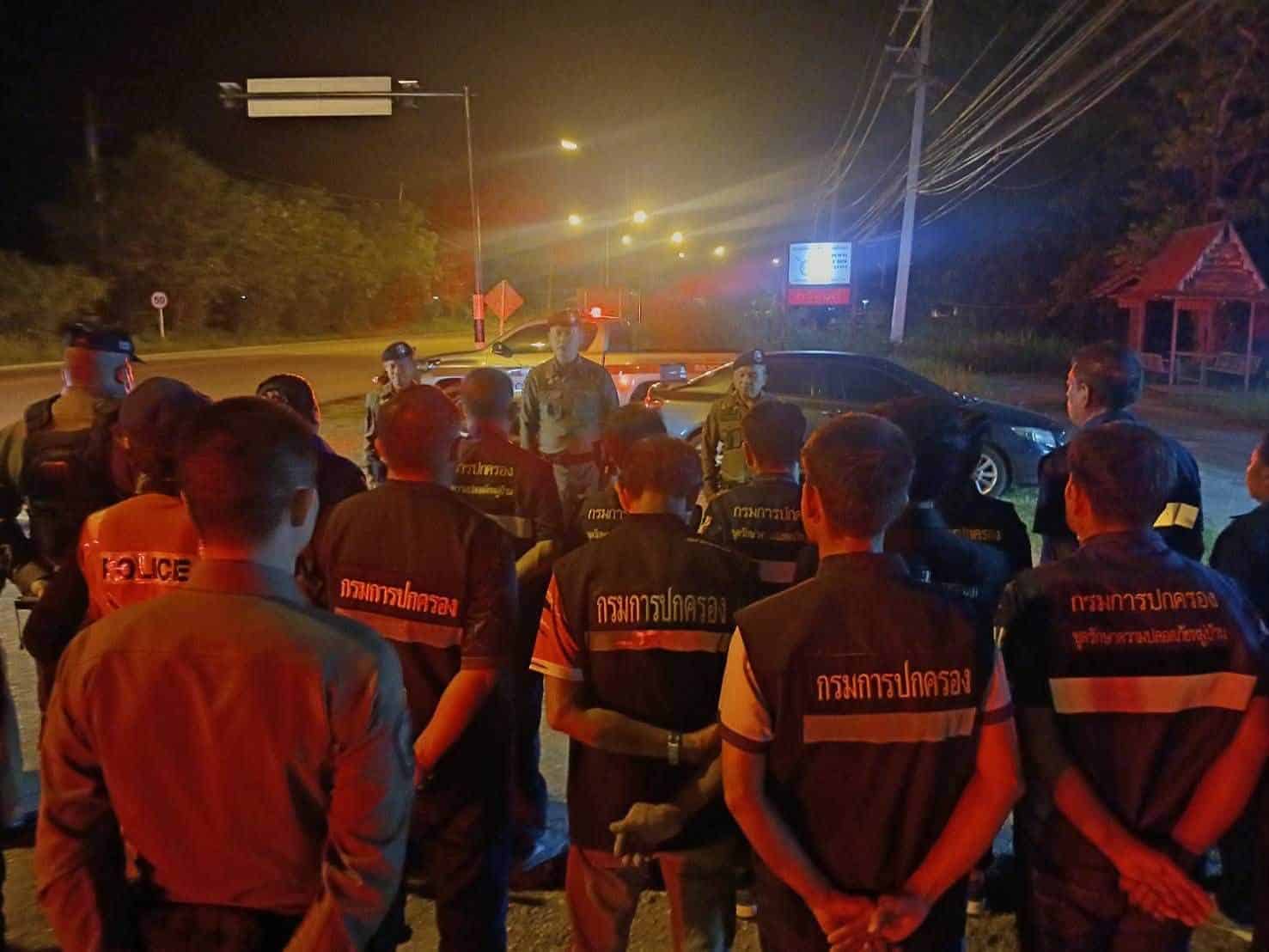 ตำรวจในอำเภอพาน จังหวัดเชียงราย ตั้งด่านตรวจและจับกุมชายอายุ 33 ปี ในข้อหาครอบครองยาบ้า