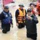 อนุทินขู่ฟัน ข้าราชการเมินช่วยน้ำท่วม