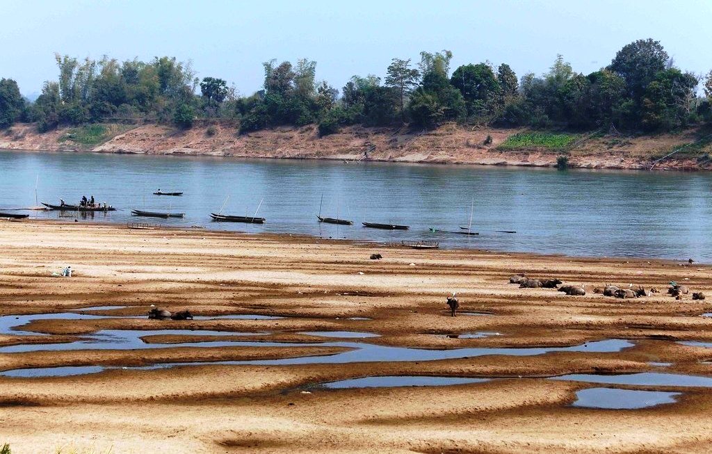 Mekong Water Levels Drops as Drought Continues in northeastern Thailand