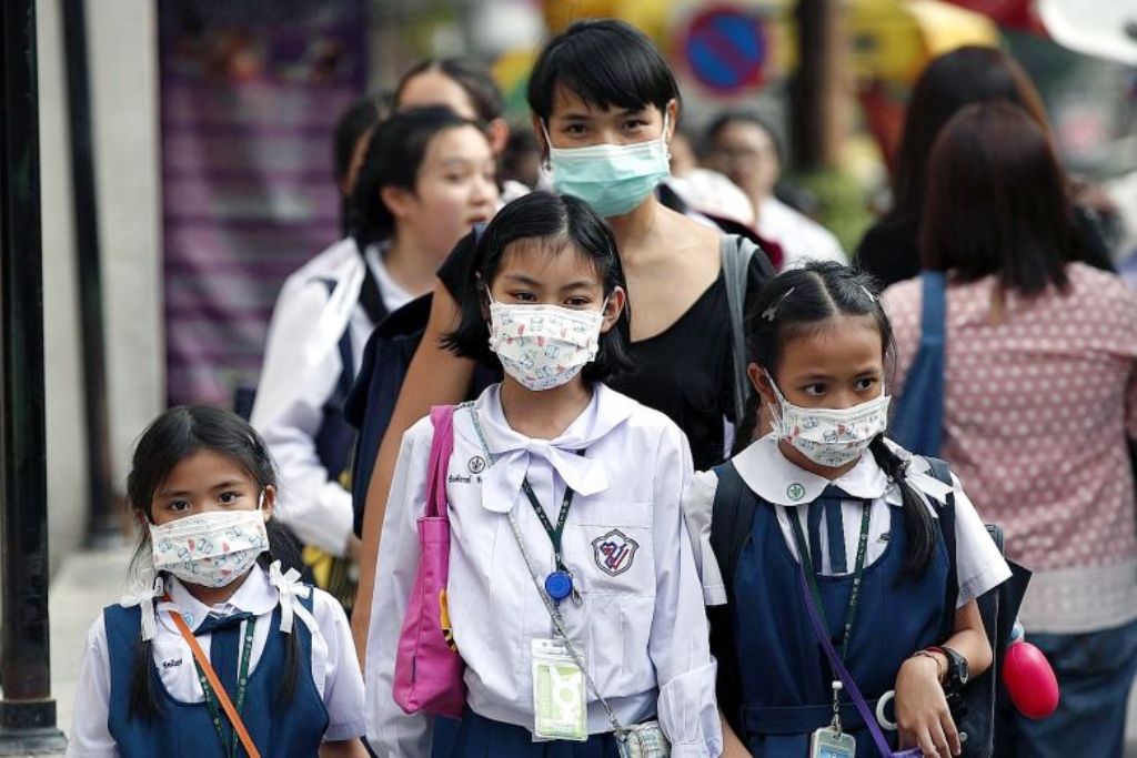 Over 400 Schools Closed in Bangkok Due to Dangerous PM2.5 Levels