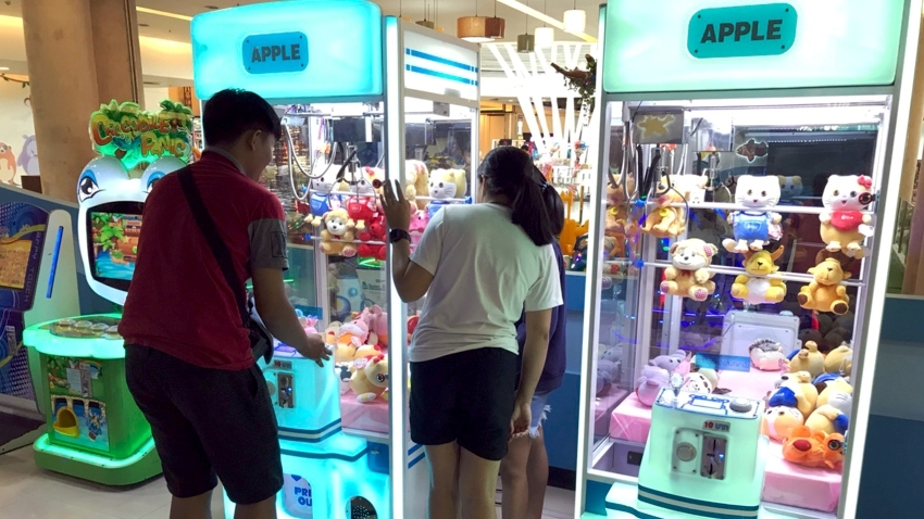 Crane claw machines banned