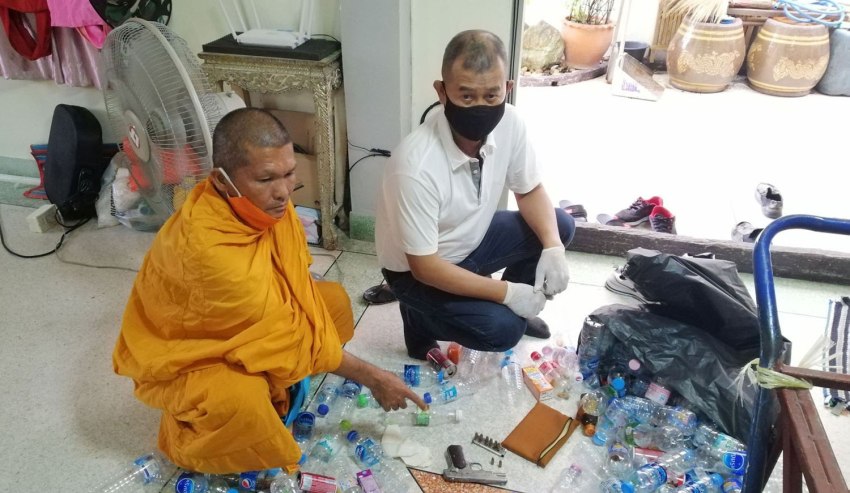 Thai Monk Hand Gun